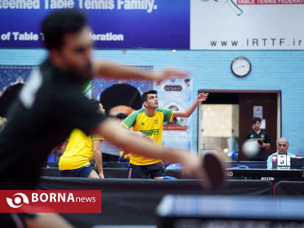 مسابقات  لیگ برتر بزرگسالان تنیس روی میز