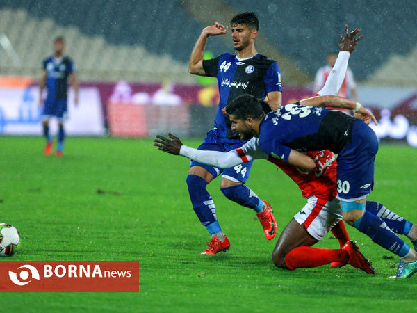 دیدار تیم های پرسپولیس تهران - استقلال خوزستان