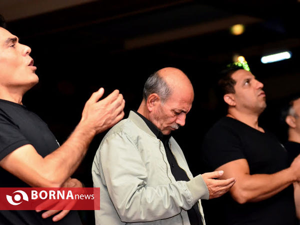 برپایی مراسم عزاداری سید الشهدا(ع) توسط طلبه قمی در کشور رومانی