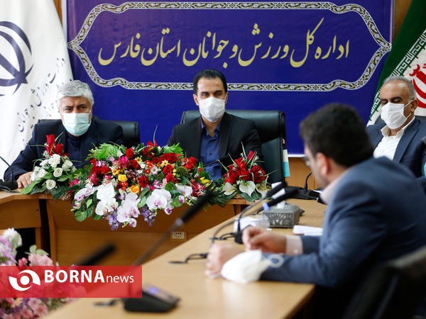 نشست شورای معاونین ورزش و جوانان فارس با حضور رییس مجمع نمایندگان استان در مجلس