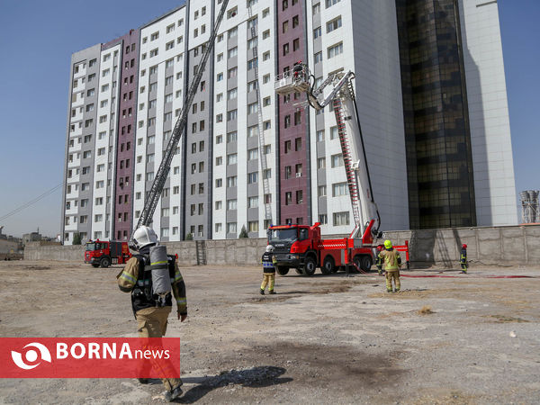 مانور بزرگ امداد و نجات نیروهای آتش نشان