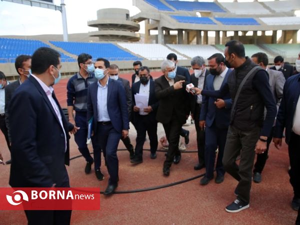 بازدید وزیر ورزش و جوانان از ورزشگاه پارس شیراز