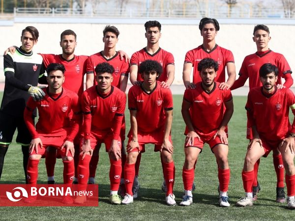 دیدار تیمهای فوتبال استقلال - پرسپولیس (جوانان)