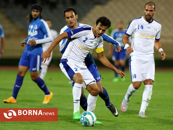 دیدار تیم های استقال تهران - استقلال خوزستان