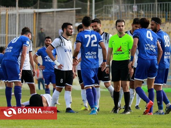 دیدار تیم های نفت مسجدسلیمان - استقلال