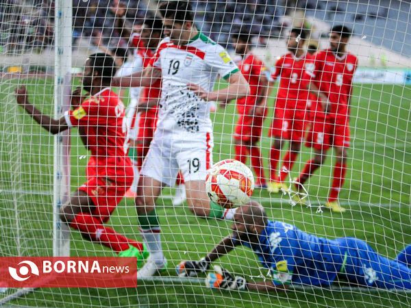 دیدار تیم های ملی ایران و عمان