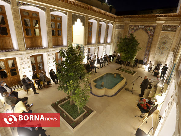 آیین معرفی چهره ماندگار مطبوعات استان فارس