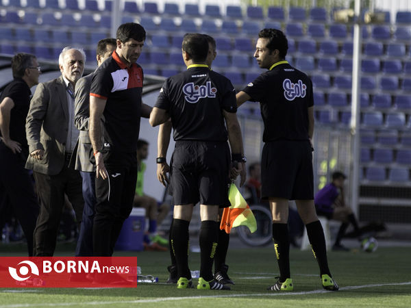 دیدار تیم های گسترش فولاد تبریز و پرسپولیس با برتری شاگردان برانکو