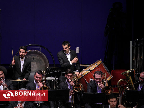 اجرای "ارکستر سمفونیک تهران" در سی و دومین جشنواره موسیقی فجر