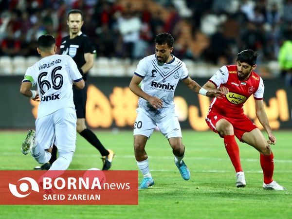 دیدار تیم های پرسپولیس تهران -ملوان بندرانزلی