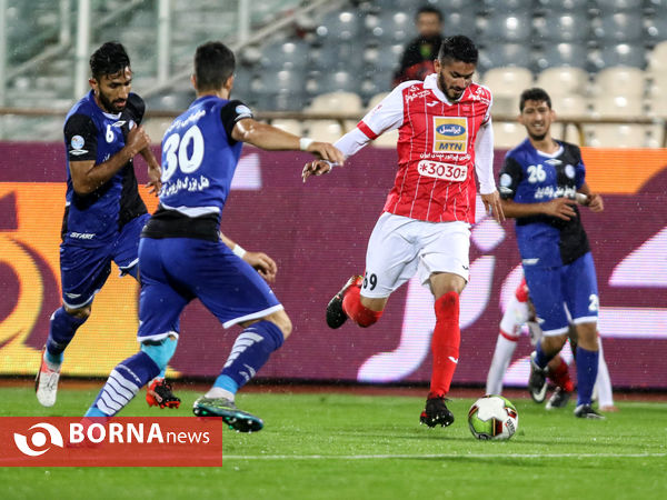 دیدار تیم های پرسپولیس تهران - استقلال خوزستان