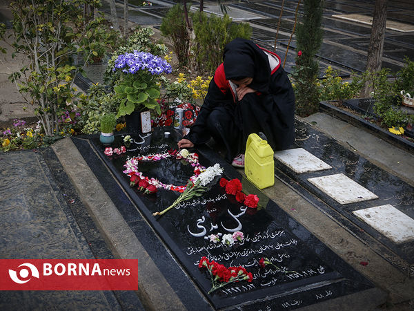 آخرین پنجشنبه سال 94 قطعه هنرمندان
