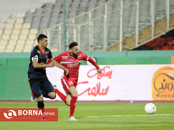 دیدار تیم های فوتبال پرسپولیس - نساجی