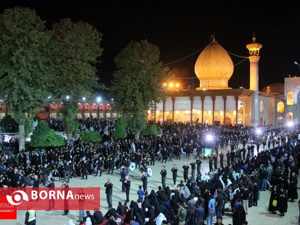 عزاداری شب تاسوعا حسینی درحرم شاهچراغ(ع) عکاس: احمدرضا مداح