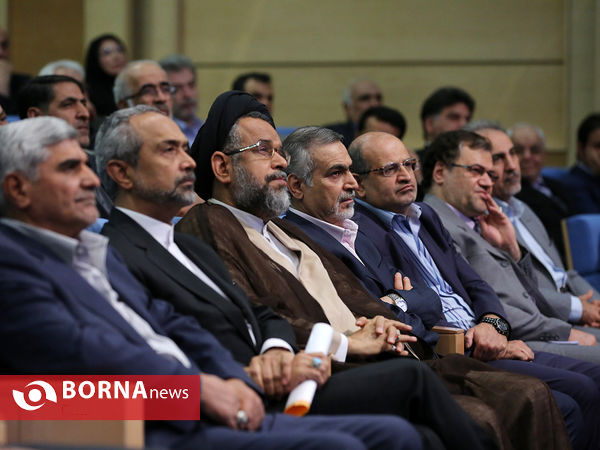 ضیافت افطار رییس جمهوری با اساتید و پزشکان