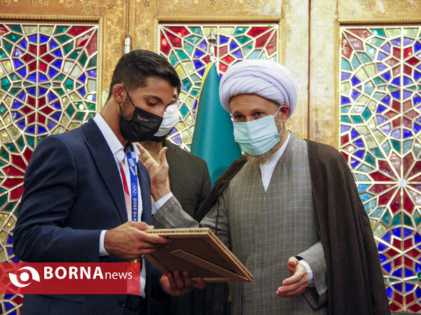 استقبال مردم از قهرمانان فرنگی کار شیرازی