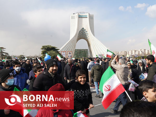 راهپیمایی ۲۲ بهمن - میدان آزادی تهران