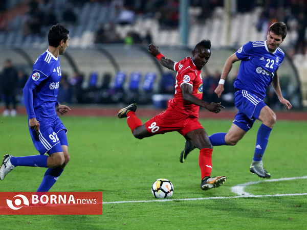 دیدار تیم های فوتبال  پرسپولیس- نسف قارشی ازبکستان