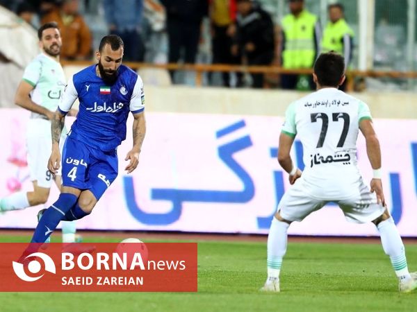 دیدار تیم های استقلال تهران - ذوب آهن اصفهان