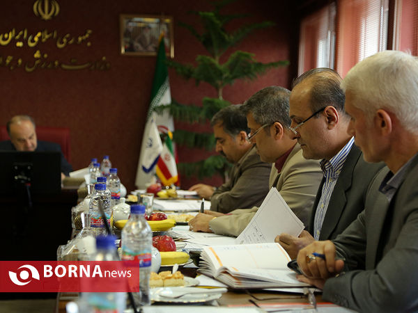 جلسه ستاد عالی بازی‌های المپیک و بازی‌های آسیایی