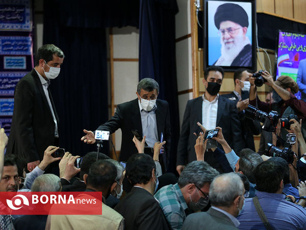 دومین  روز ثبت نام انتخابات سیزدهمین دوره ریاست جمهوری