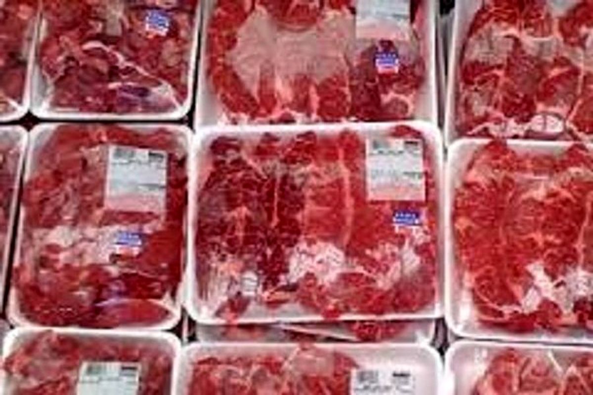 عرضه گوشت قرمز منجمد در فروشگاه‌های زنجیره‌ای شهروند