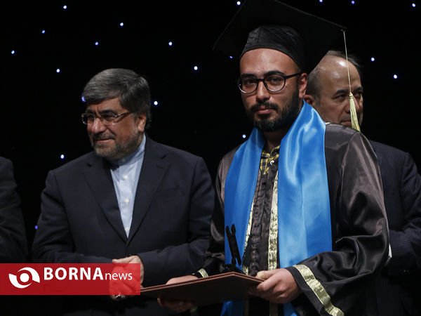 جشن فارغ التحصیلان دانشکده خبر‎