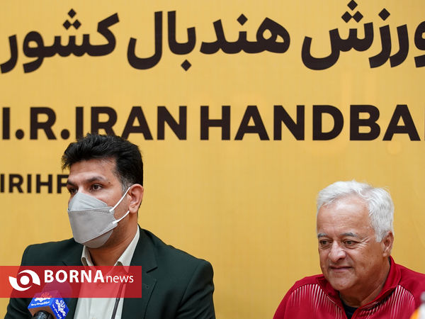 نشست خبری سرمربی تیم ملی هندبال ساحلی