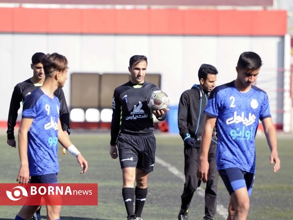 دیدار تیم‌های فوتبال نوجوانان پرسپولیس 2-  نوجوانان استقلال 0