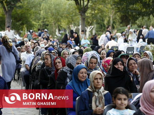 دور همی سالمندان تهران با عنوان "یاد ایام"