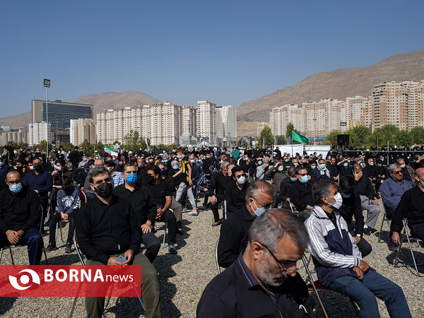 تشييع و خاكسپاری شهدای گمنام در محل درياچه شهدای خليج فارس