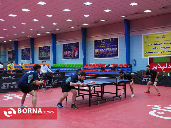 مسابقات  لیگ برتر بزرگسالان تنیس روی میز