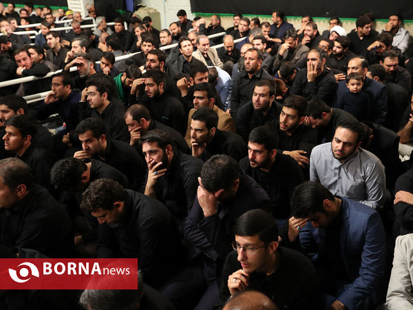 مراسم عزاداری شب عاشورا در حضور رهبر انقلاب