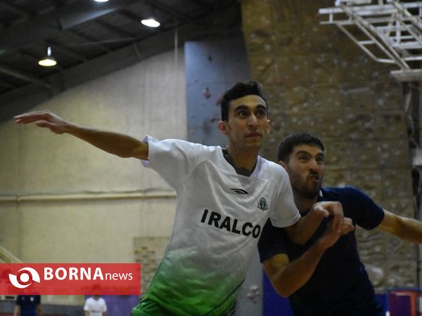 دیدار تیم های فوتسال آلومینیوم اراک _هتل کاج مشهد