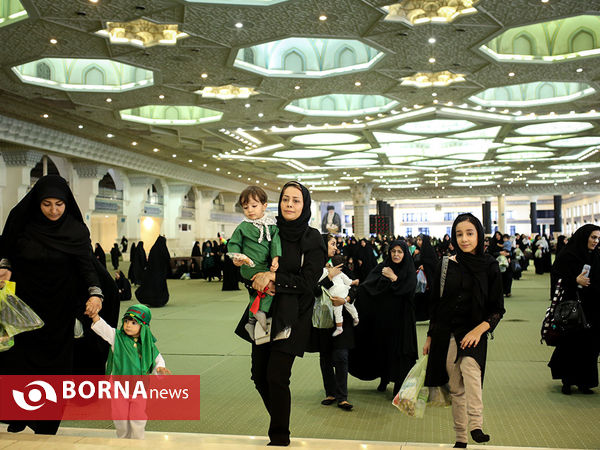 مراسم شیرخوارگان حسینی در مصلی تهران