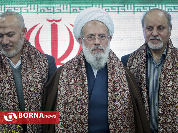 مراسم یادبود شهدا در امامزاده صالح
