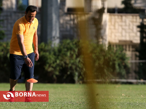 تمرین تیم فوتبال نفت تهران