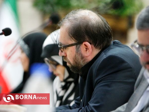 نشست استاندار تهران با نمایندگان استان تهران در مجلس شورای اسلامی