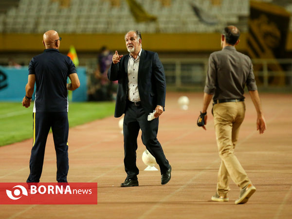 دیدار تیم‌های سپاهان-ذوب آهن