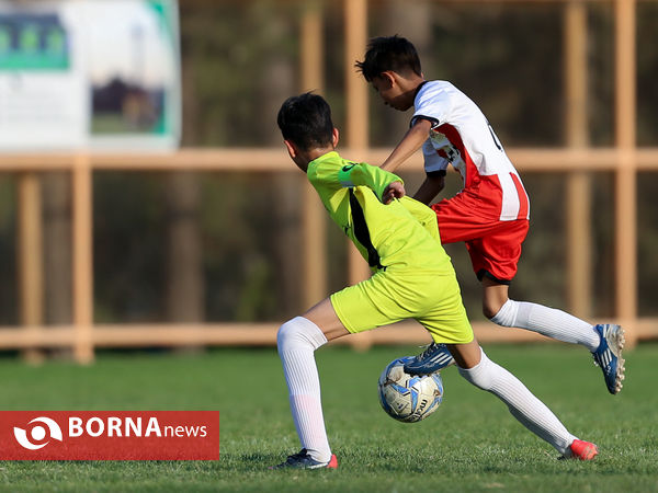 مسابقات فوتبال لیگ پرشین