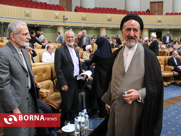 نشست دولتمردان دفاع مقدس