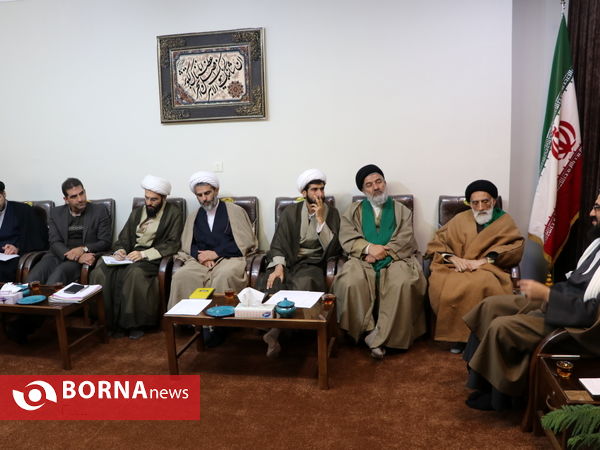 جلسه شورای تبلیغ با محوریت ورزش با حضور نماینده ولی فقیه و امام جمعه همدان