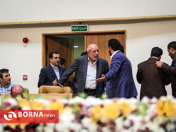 نشست دولتمردان دفاع مقدس