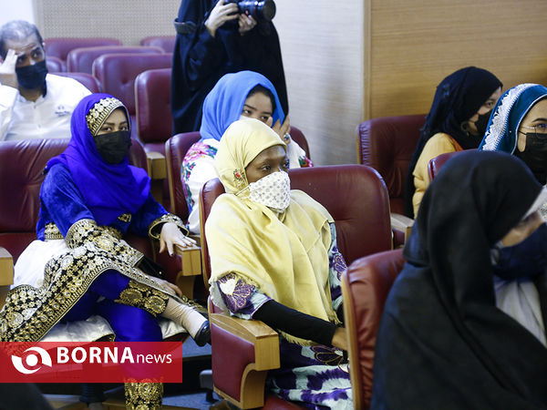 افتتاحیه نخستین همایش بین المللی پوشاک سنتی جهان اسلام