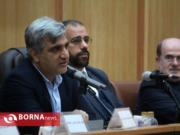 نشست  علماء و روحانیون استان گیلان با معاون پارلمانی رئیس جمهور