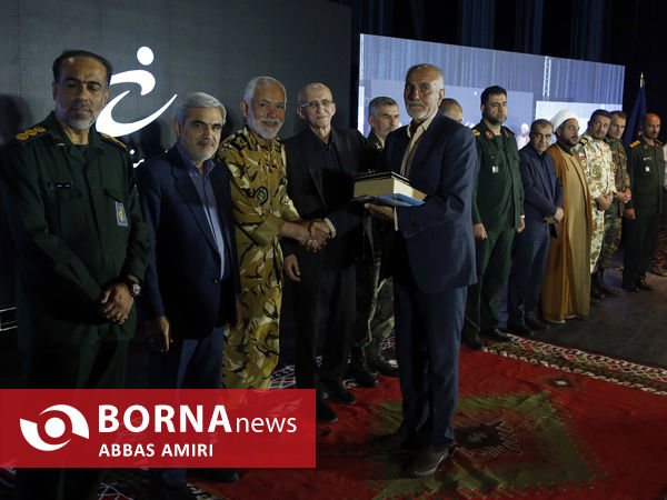 همایش گرامیداشت سالروز شهادت شهیدان آوینی و صیاد شیرازی در شیراز