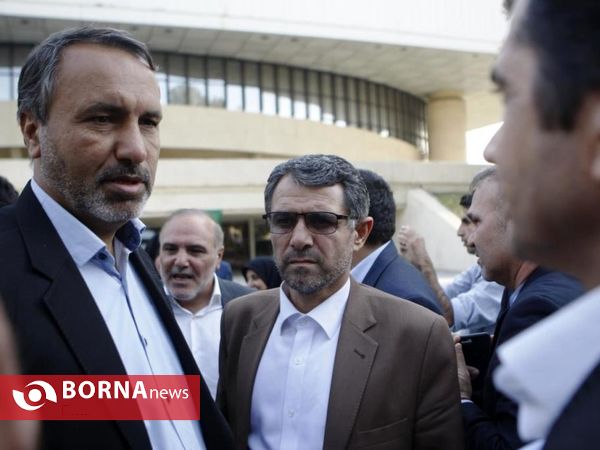 در حاشیه بازدید نمایندگان مجلس از مجموعه ورزشی آزادی