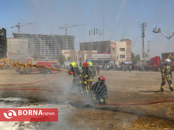 مانور بزرگ امداد و نجات نیروهای آتش نشان
