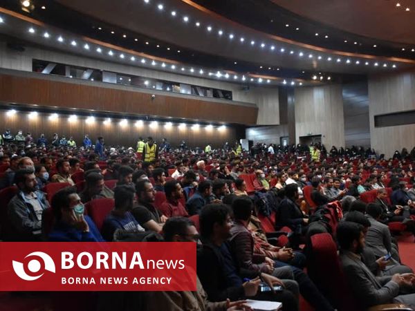 نشست سخنگوی دولت با دانشجویان دانشگاه فردوسی مشهد