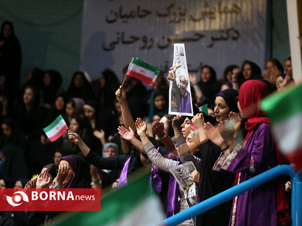 استقبال پرشور جوانان قزوینی از دکتر روحانی